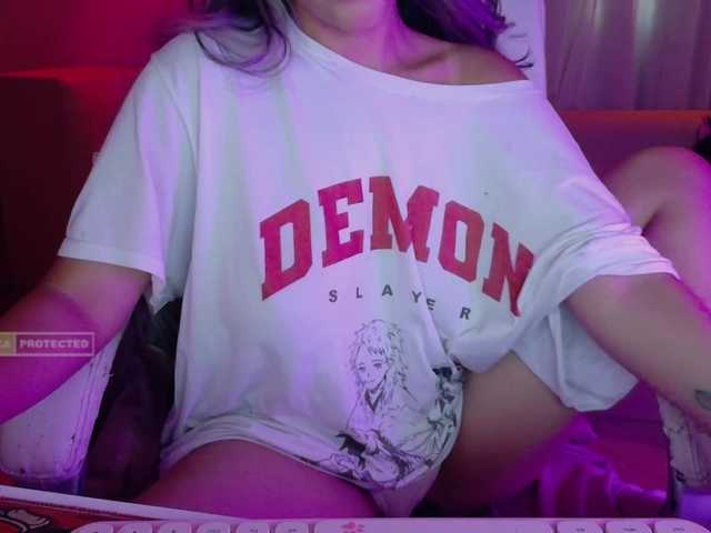 Anisahade29 live cam on BongaCams