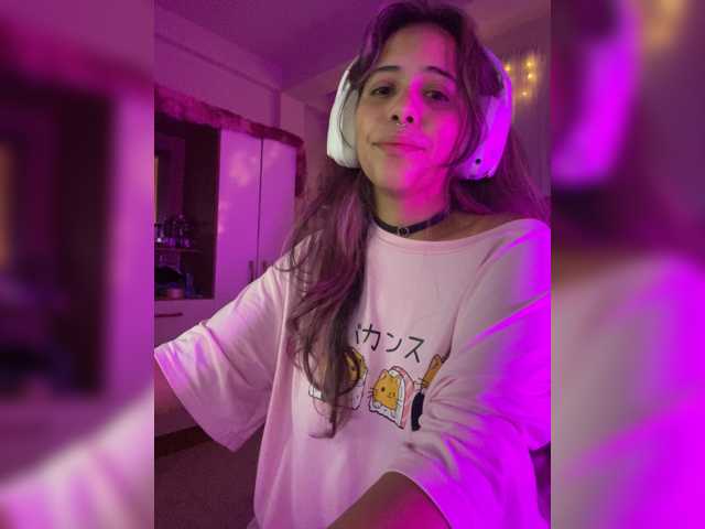 Anisahade29