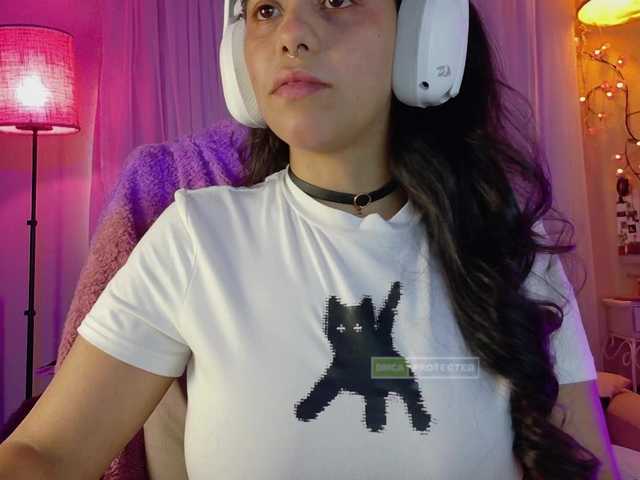 Anisahade29
