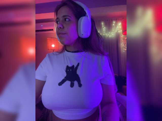 Anisahade29