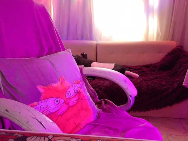 Anisahade29 live cam on BongaCams
