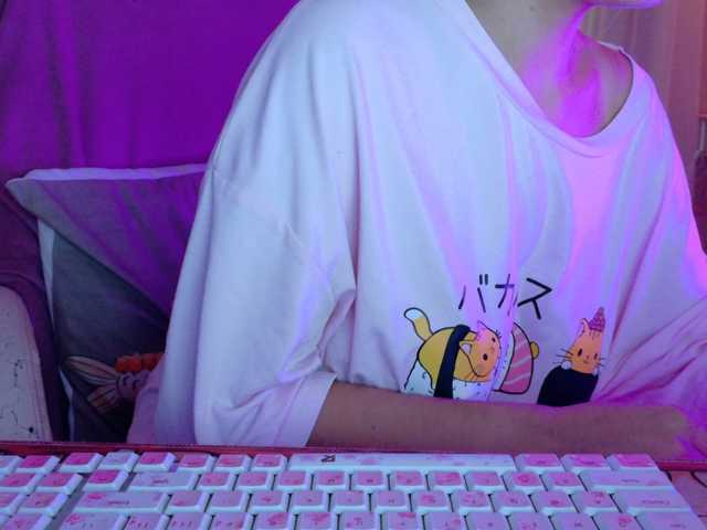 Anisahade29 live cam on BongaCams