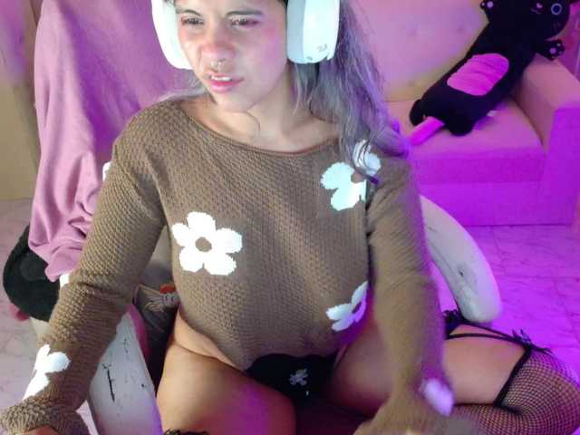 Anisahade29