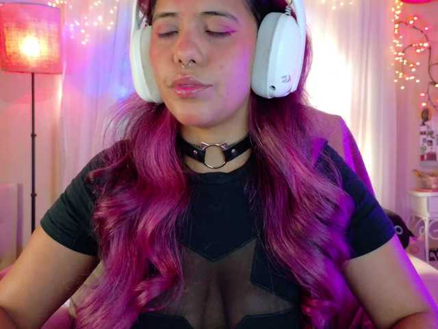 Anisahade29