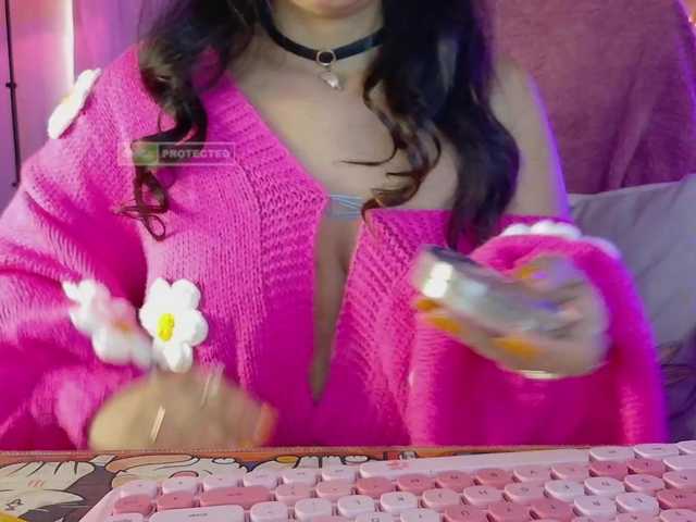 Anisahade29 live cam on BongaCams