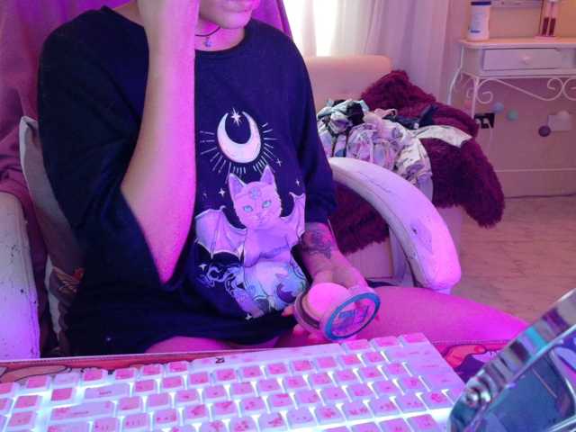 Anisahade29