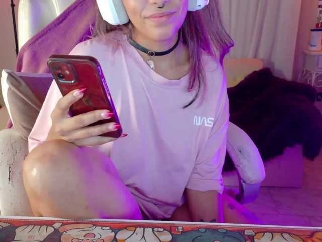 JennaMonroe live cam preview