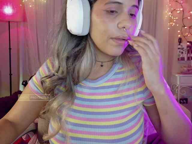 Anisahade29
