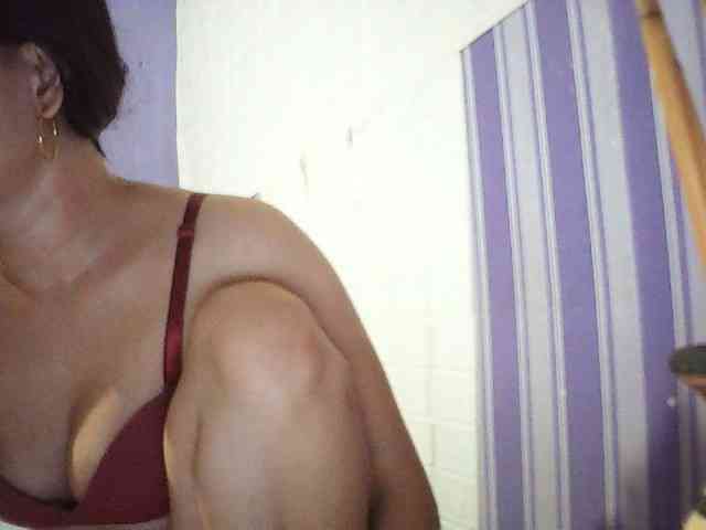 Asianpinay4ulove webcam