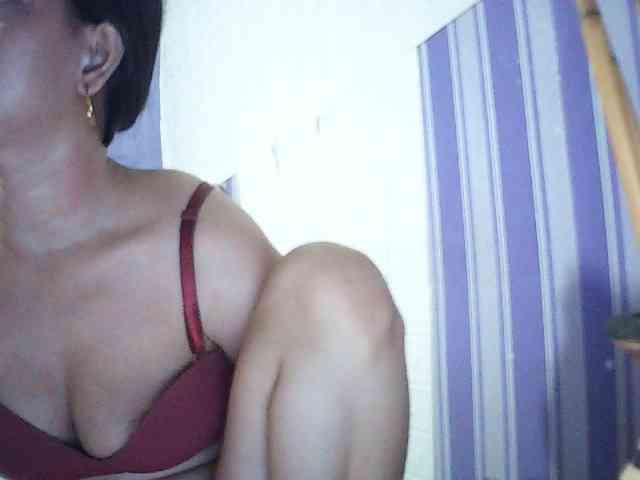 Asianpinay4ulove webcam