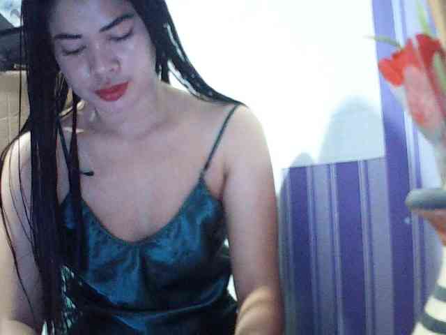 Asianpinay4ulove webcam