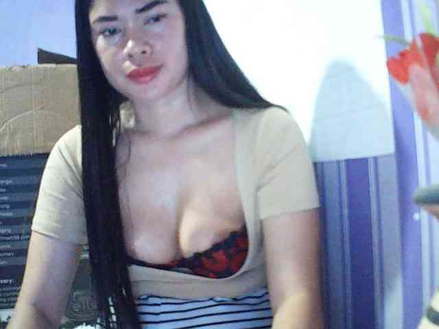 Asianpinay4ulove webcam