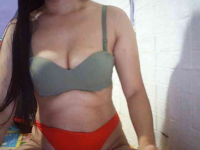 Asianpinay4ulove webcam