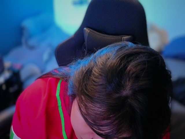 Miacanelaxo live cam on BongaCams