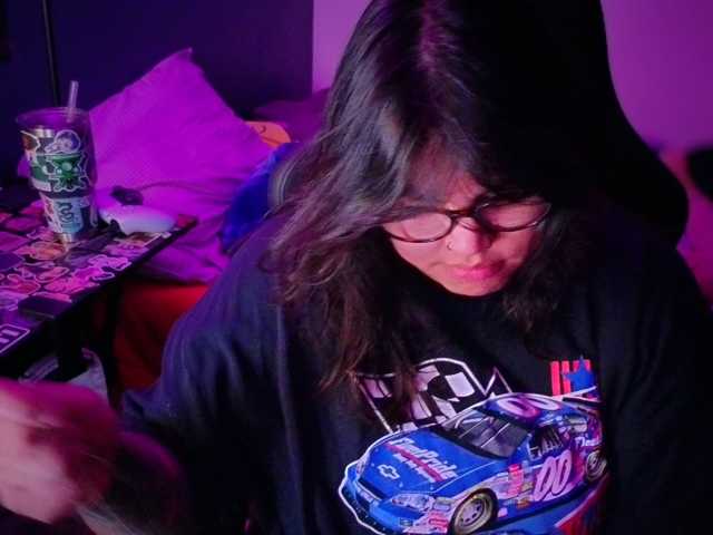 Miacanelaxo live cam preview