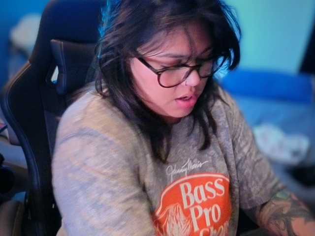 Miacanelaxo live cam on BongaCams