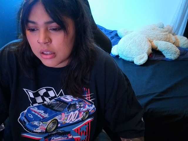 Miacanelaxo live cam on BongaCams