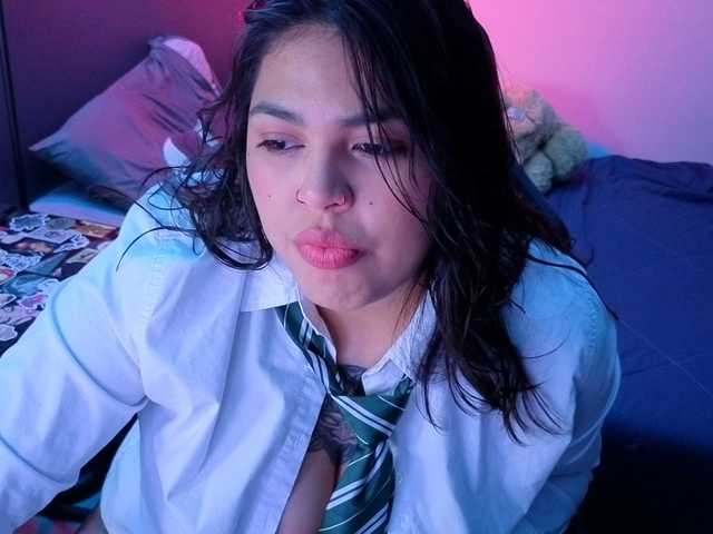 Miacanelaxo live cam on BongaCams
