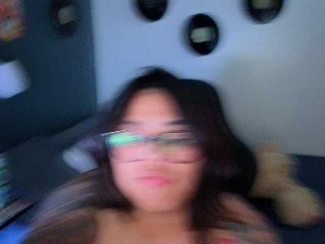 Miacanelaxo live webcam show