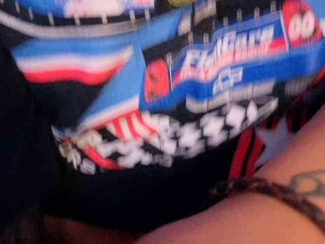 Miacanelaxo live webcam show