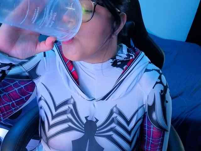 Miacanelaxo Miacanelaxo