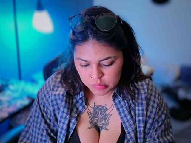 Miacanelaxo webcam