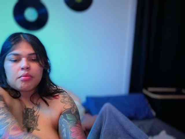 Miacanelaxo webcam