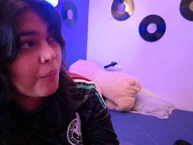 Miacanelaxo webcam
