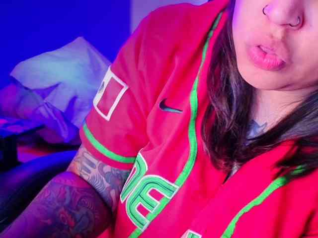 Miacanelaxo webcam