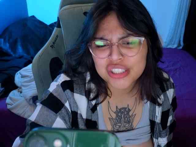 Miacanelaxo webcam