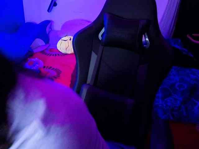 Miacanelaxo webcam