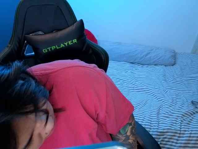 Miacanelaxo webcam