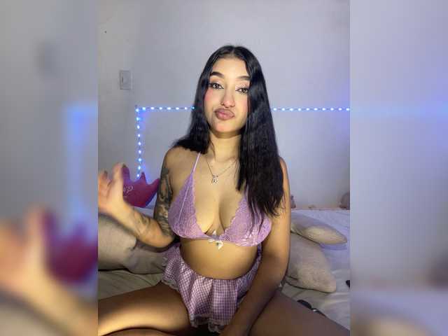CarolSanz live cam on BongaCams