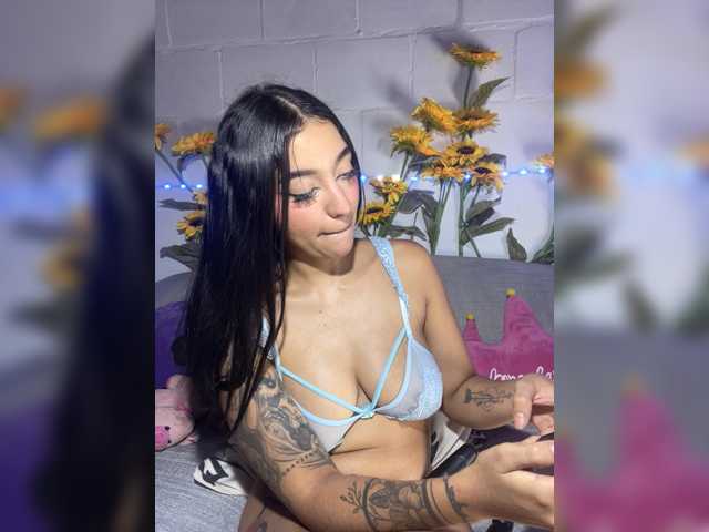 CarolSanz live cam on BongaCams