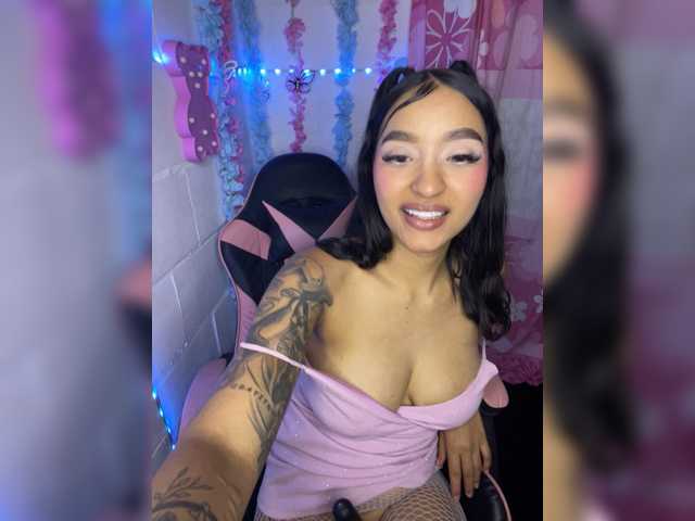 CarolSanz live cam on BongaCams