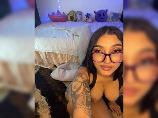 CarolSanz live cam on BongaCams