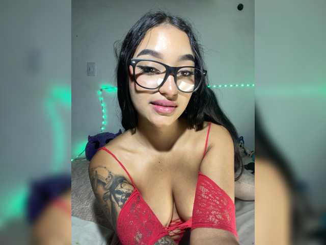 CarolSanz live cam on BongaCams