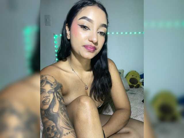 CarolSanz live cam on BongaCams