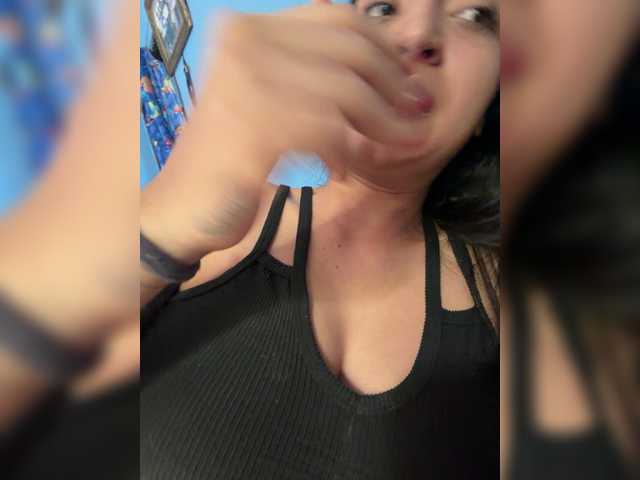 Kelsievans live cam