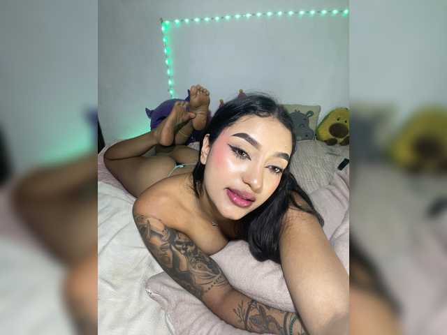 CarolSanz live cam on BongaCams