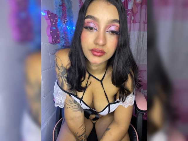 CarolSanz live cam on BongaCams