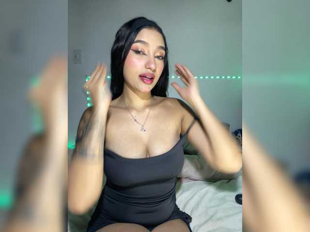 CarolSanz live cam on BongaCams