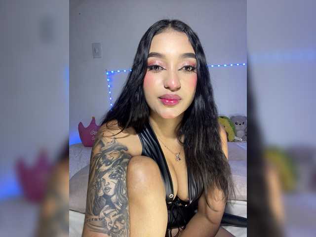 CarolSanz live cam on BongaCams