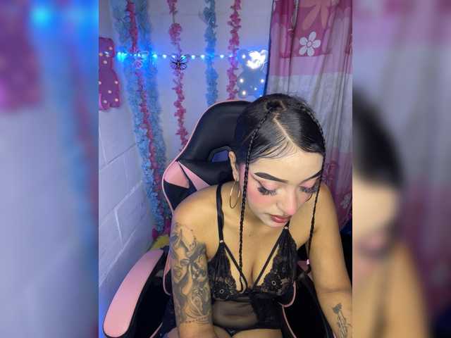 CarolSanz live cam on BongaCams