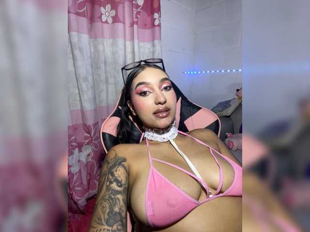 CarolSanz live cam on BongaCams