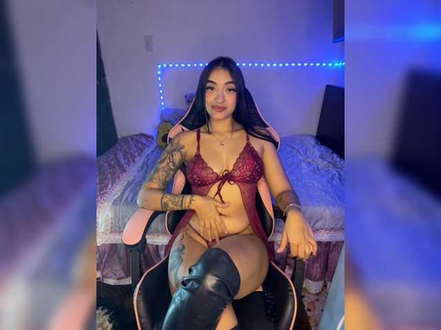 CarolSanz live cam on BongaCams