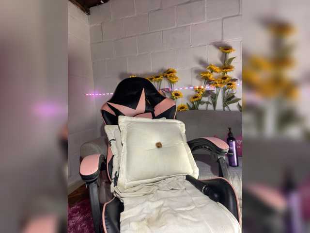 CarolSanz live cam on BongaCams
