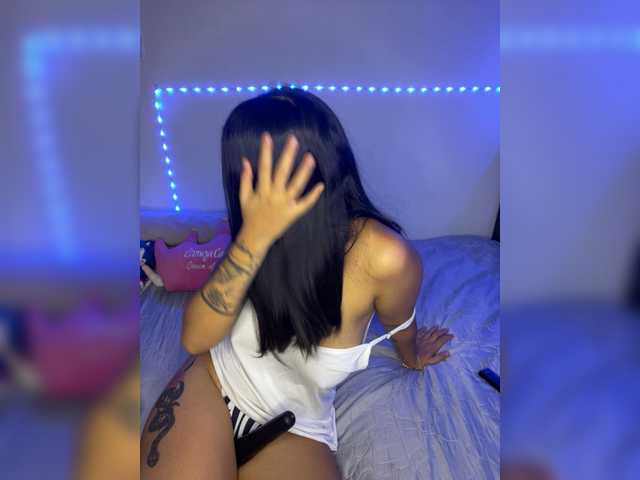 CarolSanz live cam on BongaCams