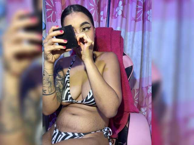 CarolSanz live cam on BongaCams