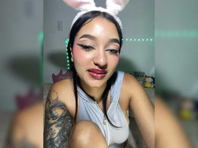 CarolSanz live cam on BongaCams